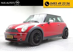 Rood Gebruikt 2004 Mini Cooper Chili Hatchback | € 3.250 (Goede deal)
