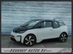 Wit Gebruikt 2018 BMW i3 Basis Hatchback | € 16.450 (Iets duurder)