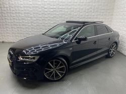 Zwart, metallic lak Gebruikt 2017 Audi A3 S-Line Sedan | € 17.499 (Eerlijke prijs)