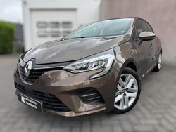 Bruin Gebruikt 2020 Renault Clio V Zen Hatchback | € 12.950 (Eerlijke prijs)