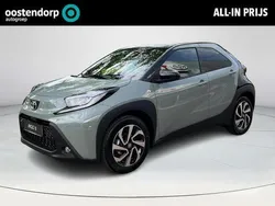 Zwart Nieuw 2024 Toyota Aygo Pulse Hatchback | € 22.995 (Eerlijke prijs)