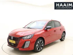 Rood Nieuw 2025 Peugeot 208 Allure Hatchback | € 34.150 (Eerlijke prijs)