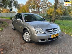 Grijs (metallic) Gebruikt 2004 Opel Vectra Comfort Sedan | € 1.499 (Eerlijke prijs)