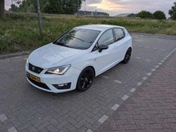 Wit Gebruikt 2015 Seat Ibiza FR MPV | € 7.950 (Eerlijke prijs)