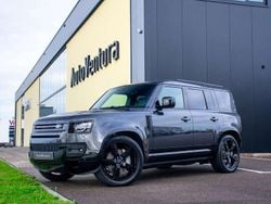 Grijs Gebruikt 2025 Land Rover Defender HSE Dynamic SUV | € 114.950 (Duur)