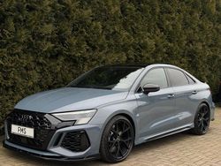 Grijs Gebruikt 2022 Audi RS3 S-Line Hatchback | € 69.890 (Iets duurder)