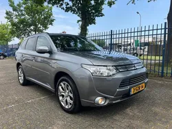 Grijs Gebruikt 2013 Mitsubishi Outlander Instyle SUV | € 8.450 (Goede deal)