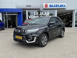 Zwart Gebruikt 2021 Suzuki Vitara SUV | € 24.945 (Eerlijke prijs)