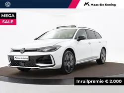 Wit Nieuw 2024 VW Passat R-line Edition Stationwagen | € 49.990