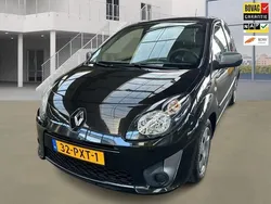 Zwart Gebruikt 2011 Renault Twingo Collection Hatchback | € 3.950 (Eerlijke prijs)