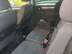 Grijs Gebruikt 2006 VW Touran Highline MPV | € 1.750 (Eerlijke prijs)