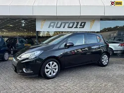 Zwart Gebruikt 2015 Opel Corsa Innovation Hatchback | € 9.919 (Iets duurder)