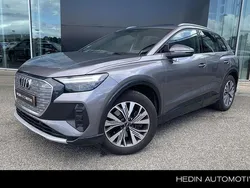 Grijs, metallic lak Gebruikt 2021 Audi Q4 e-tron Advanced Plus SUV | € 30.950 (Eerlijke prijs)