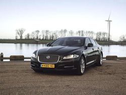 Grijs Gebruikt 2013 Jaguar XJ Sedan | € 9.950