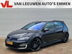 Zwart, metallic lak Gebruikt 2015 VW Golf VII GTE Hatchback | € 10.448 (Goede deal)