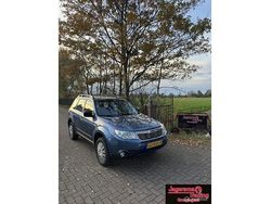 Blauw Gebruikt 2010 Subaru Forester SUV | € 8.250 (Eerlijke prijs)