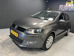 Grijs Gebruikt 2012 VW Polo Hatchback | € 6.999 (Eerlijke prijs)