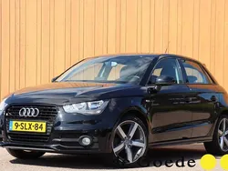 Zwart, metallic lak Gebruikt 2013 Audi A1 Sportback Admired Hatchback | € 8.940 (Goede deal)
