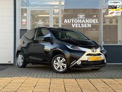 Zwart Gebruikt 2016 Toyota Aygo Sport Hatchback | € 11.490 (Eerlijke prijs)