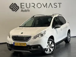 Wit Gebruikt 2015 Peugeot 2008 Allure SUV | € 7.750 (Eerlijke prijs)