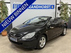 Zwart Gebruikt 2005 Peugeot 307 CC Cabriolet | € 2.495 (Eerlijke prijs)
