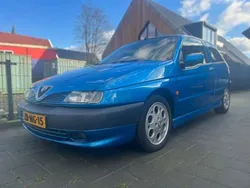 Blauw Gebruikt 1999 Alfa Romeo 145 Hatchback | € 799