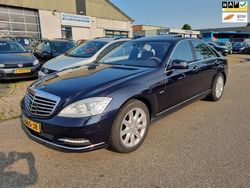 Blauw Gebruikt 2009 Mercedes S400 Sedan | € 6.999