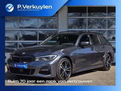 Grijs Gebruikt 2021 BMW 330e M Sport Stationwagen | € 38.450 (Duur)