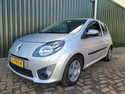 Zilver Gebruikt 2011 Renault Twingo Collection Hatchback | € 3.290 (Eerlijke prijs)