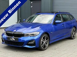 Blauw Gebruikt 2022 BMW 330e M Sport Stationwagen | € 40.750 (Eerlijke prijs)