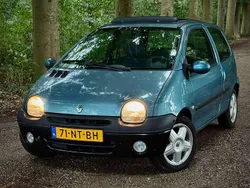 Blauw Gebruikt 2004 Renault Twingo Hatchback | € 1.500 (Eerlijke prijs)