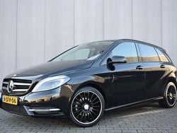 Zwart Gebruikt 2013 Mercedes B180 Ambition MPV | € 12.950 (Goede deal)