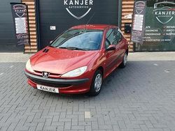Rood Gebruikt 1999 Peugeot 206 Hatchback | € 1.450 (Eerlijke prijs)