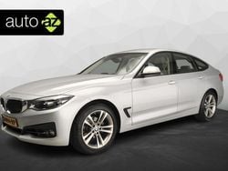 Grijs Gebruikt 2019 BMW 320 Sport Line Hatchback | € 21.900 (Goede deal)