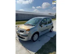 Grijs Gebruikt 2005 Renault Modus Authentique MPV | € 2.650 (Eerlijke prijs)