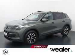 Groen, metallic lak Gebruikt 2025 VW Tiguan Edition SUV | € 48.840 (Super prijs)
