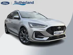 Grijs, metallic lak Gebruikt 2025 Ford Focus ST-Line Stationwagen | € 36.795