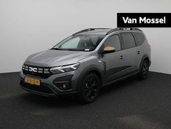 Grijs Gebruikt 2024 Dacia Jogger Extreme MPV | € 24.940 (Duur)