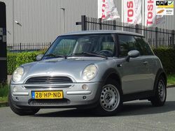 Grijs Gebruikt 2001 Mini ONE Salt Hatchback | € 1.499 (Eerlijke prijs)