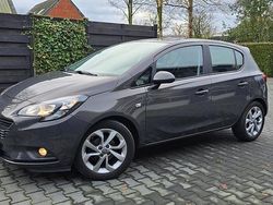 Grijs (metallic) Gebruikt 2016 Opel Corsa Edition Hatchback | € 6.950 (Goede deal)