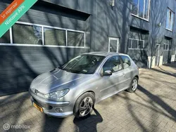 Zilver Gebruikt 2009 Peugeot 206 MPV | € 995