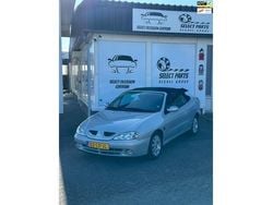 Grijs Gebruikt 2002 Renault Mégane Cabriolet Cabriolet | € 2.950 (Duur)