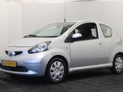 Grijs Gebruikt 2007 Toyota Aygo Hatchback | € 1.850 (Eerlijke prijs)