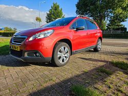 Oranje Gebruikt 2016 Peugeot 2008 Allure SUV | € 6.645 (Eerlijke prijs)