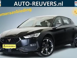 Zwart Gebruikt 2023 Cupra Leon Hatchback | € 28.900 (Eerlijke prijs)