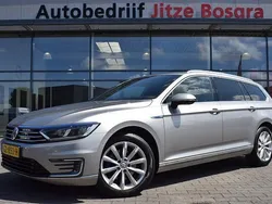 Grijs Gebruikt 2015 VW Passat Highline Stationwagen | € 14.950 (Eerlijke prijs)