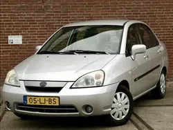 Grijs Gebruikt 2003 Suzuki Liana GLX Sedan | € 1.950 (Eerlijke prijs)