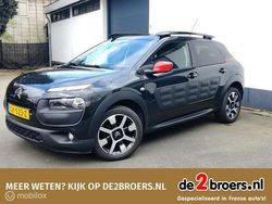Zwart Gebruikt 2015 Citroën C4 Cactus PureTech Hatchback | € 9.700 (Iets duurder)