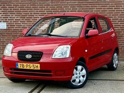 Rood Gebruikt 2004 Kia Picanto LX Hatchback | € 1.799 (Eerlijke prijs)