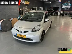 Grijs Gebruikt 2007 Toyota Aygo Sport Hatchback | € 2.250 (Eerlijke prijs)